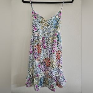 Print Ruffle dress by Tria.